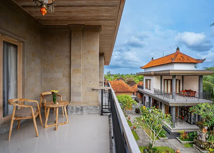 Lebah Sari House 3*